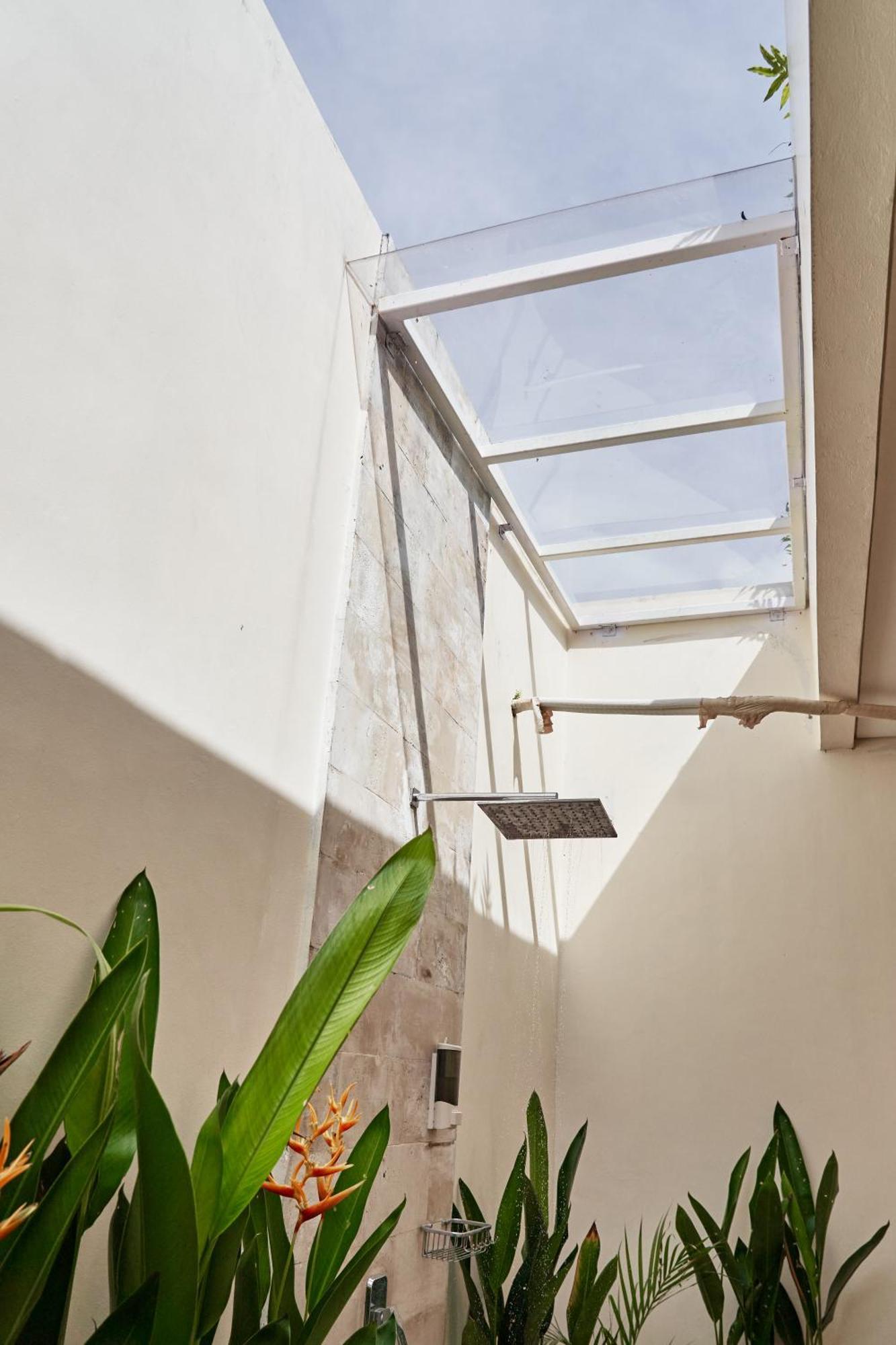 Villa Karuna Uppala Umalas Canggu Exteriör bild